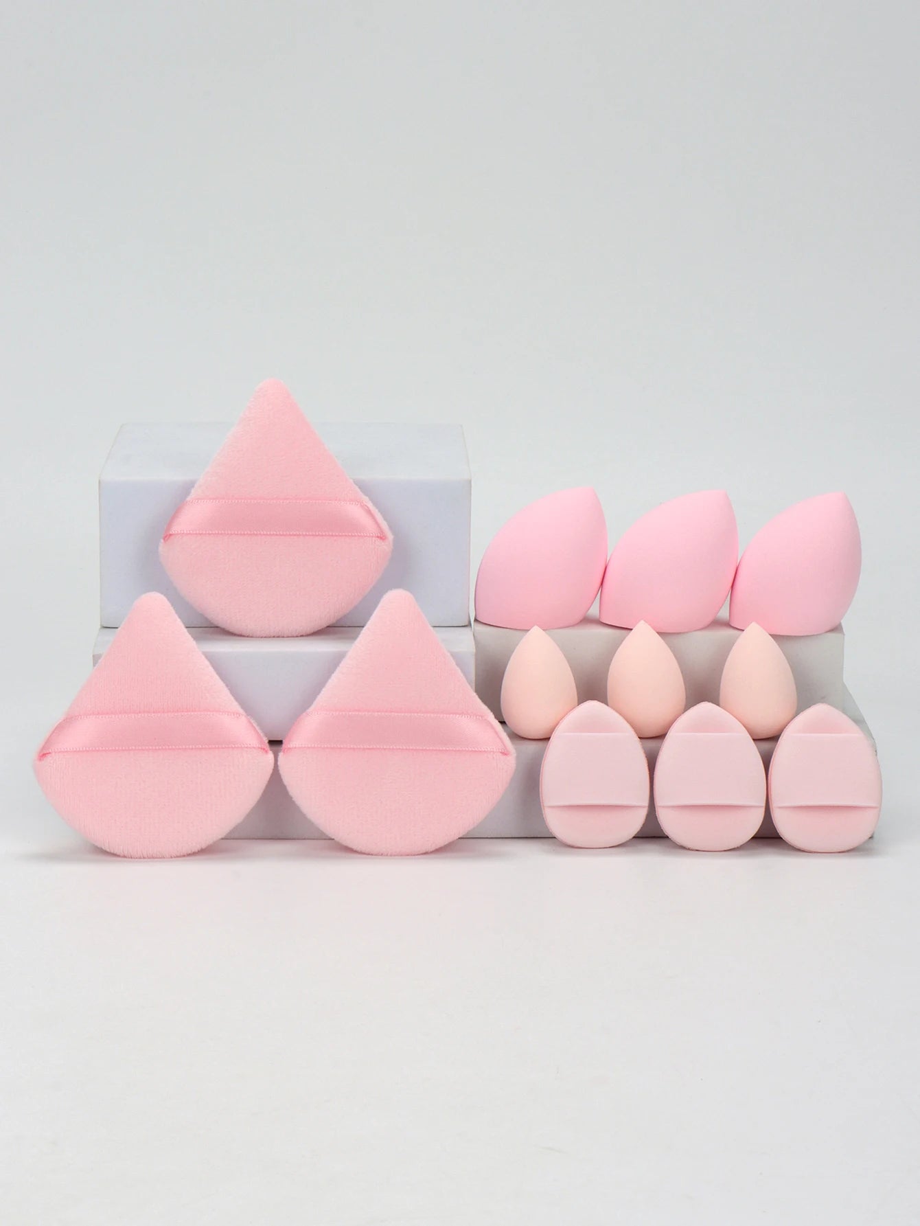 12-Piece All-Purpose Makeup Sponge Set, Made of 3 Loose Powder Puffs, 3 Mini Air Cushion Puffs, 3 Beauty Eggs and 3 Mini Beauty